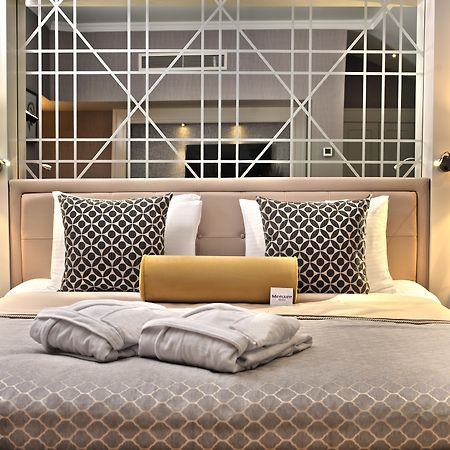 Mercure Istanbul Bomonti Exterior photo A bedroom at the hotel