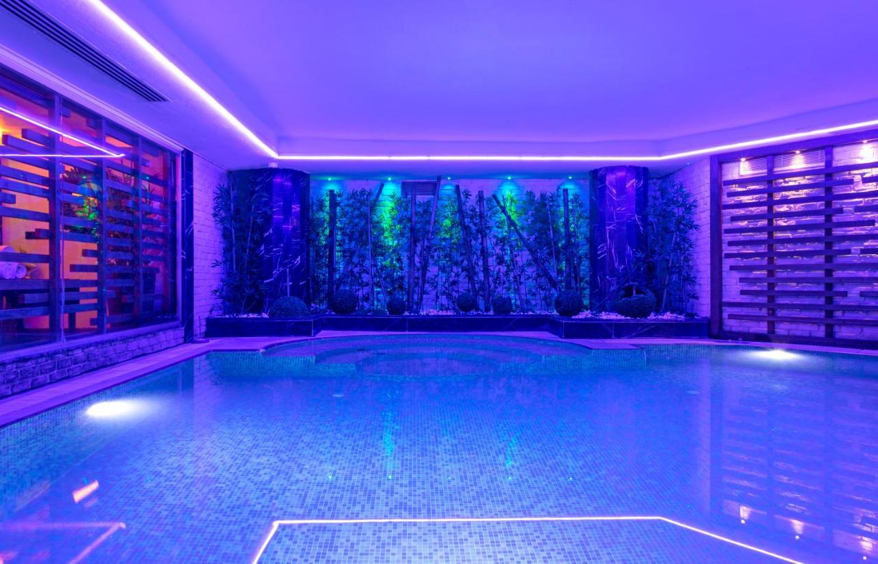 Mercure Istanbul Bomonti Exterior photo The pool at the Mandarin Oriental, Munich